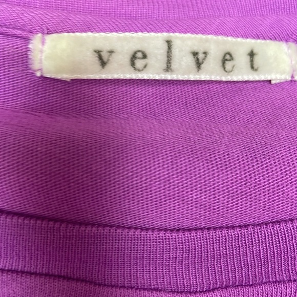 Velvet by Graham & Spencer Tee - Picture 4 of 7